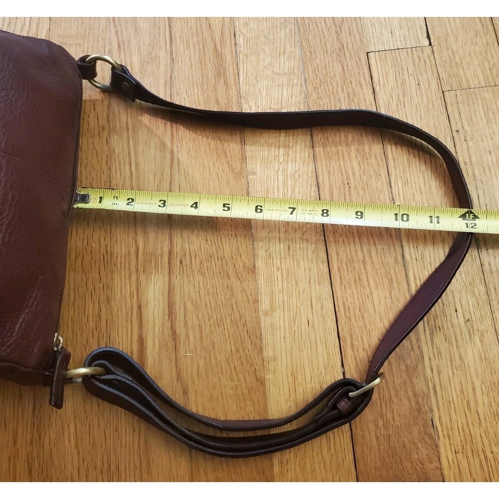 Etienne Aigner Vintage Classic Dark Burgundy Leather Shoulder Bag - Picture 8 of 13